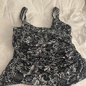 Talbots Elegant Black and White Paisley tankini